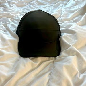 Lululemon hat